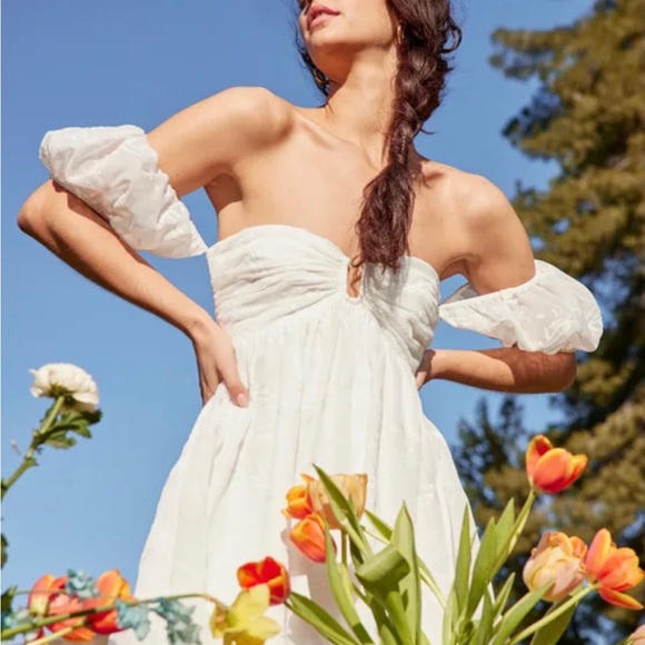 NWT Lulus Cutest Icon Off-the-Shoulder Embroidered Dress - Picture 6 of 9